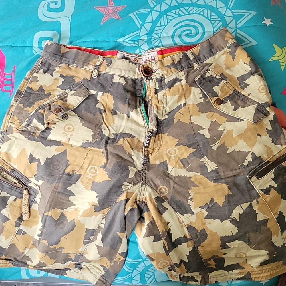 LRG camo shorts, size 34, vintage